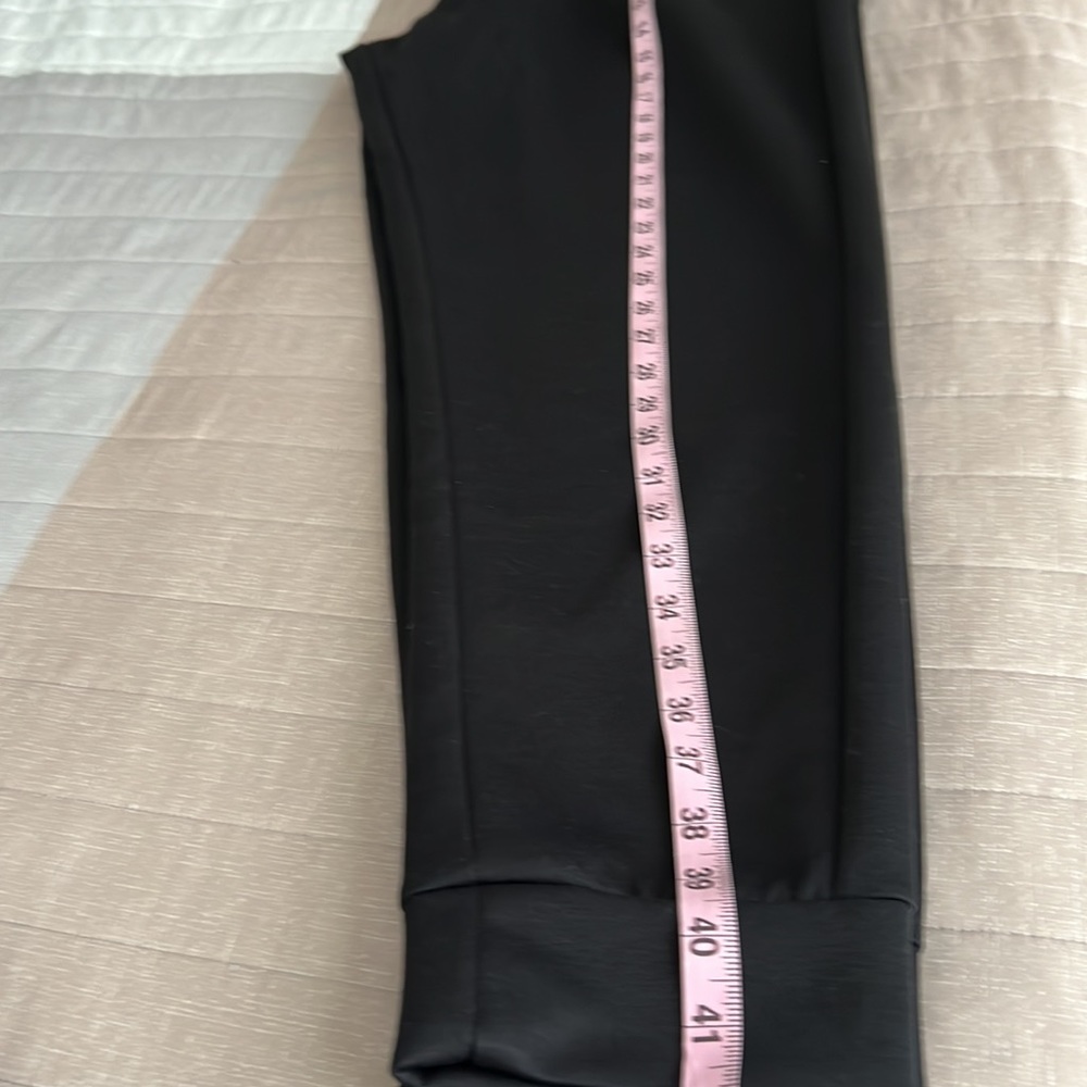 NWT (FILA ) men’s Joggers size XL - Picture 12 of 16